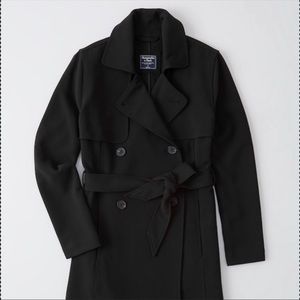 ✨Abercrombie Black Drapey Trench Coat Size M✨